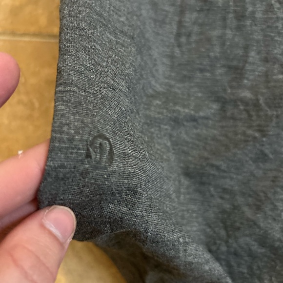 Men's Lululemon Metal Vent Tech Short Sleeve Shirt - Picture 3 of 3